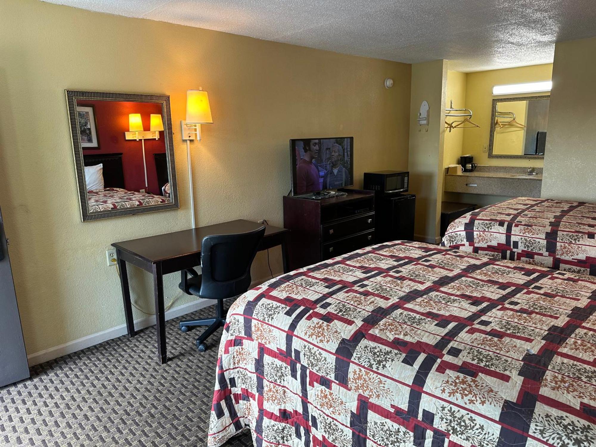Royal - Motel Anniston